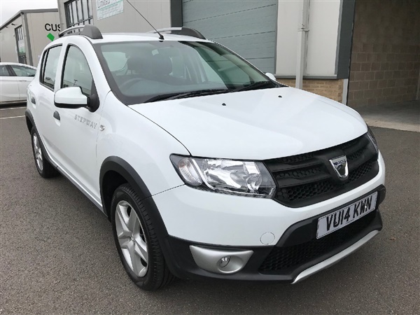 Dacia Sandero 0.9 STEPWAY TCE 90BHP AMBIANCE 5DR HATCHBACK