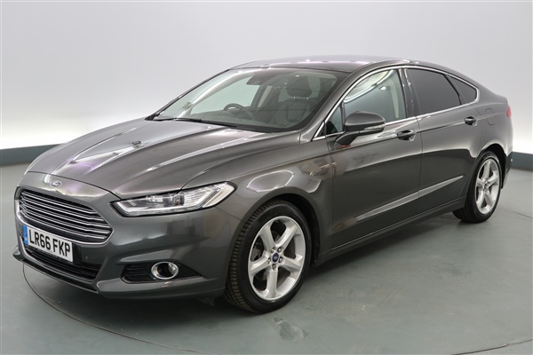 Ford Mondeo 2.0 TDCi 180 Titanium 5dr - SAT NAV - SONY SOUND