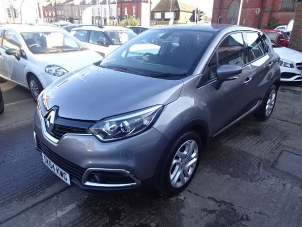 Renault Captur 0.9 TCe ENERGY Dynamique MediaNav (s/s) 5dr