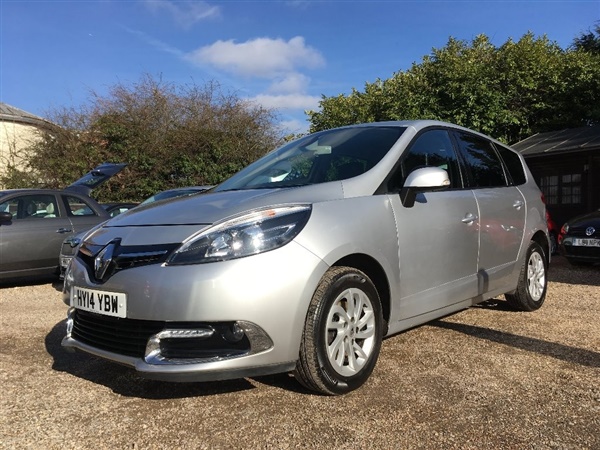 Renault Grand Scenic 1.5 TD Dynamique TomTom Bose+ Pack