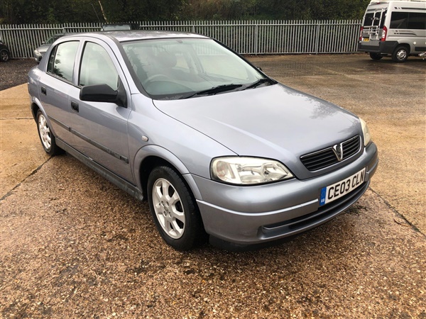 Vauxhall Astra 1.6 i Club 5dr (a/c)