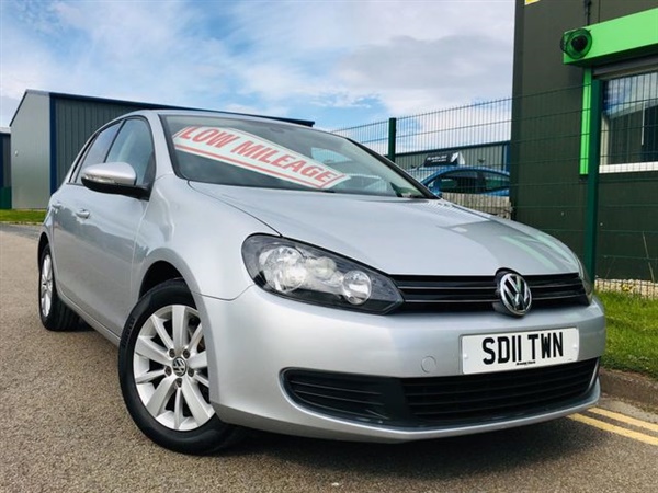 Volkswagen Golf 1.4 MATCH TSI 5 DOOR HATCH with low miles