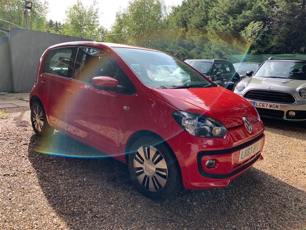 Volkswagen Up 1.0 High up! 5dr