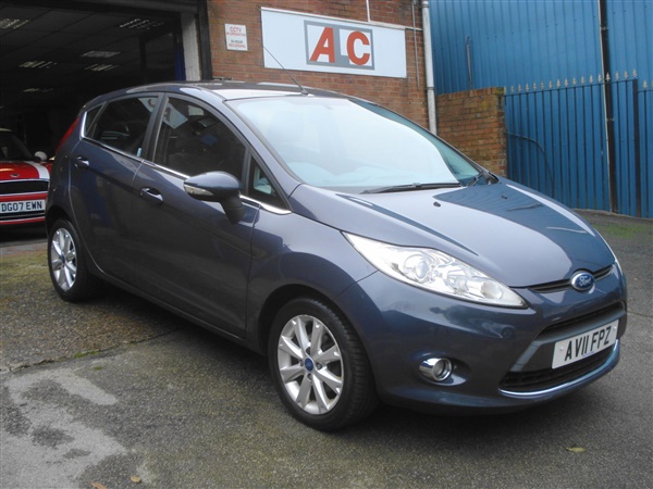 Ford Fiesta 1.25 Zetec 5dr [82]