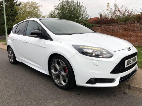 Ford Focus 2.0T ST-3 5dr FULL FORD HISTORY, BIG SPEC