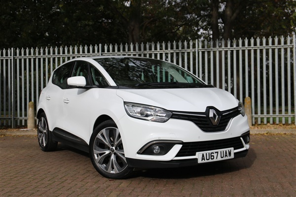 Renault Scenic 1.5 dCi Dynamique Nav [Automatic Gearbox]