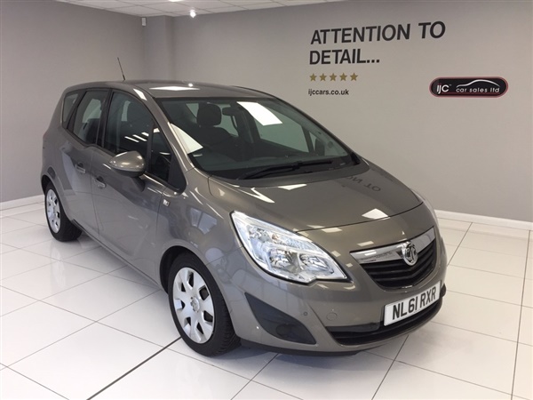 Vauxhall Meriva EXCLUSIV CDTI automatic with higher seating
