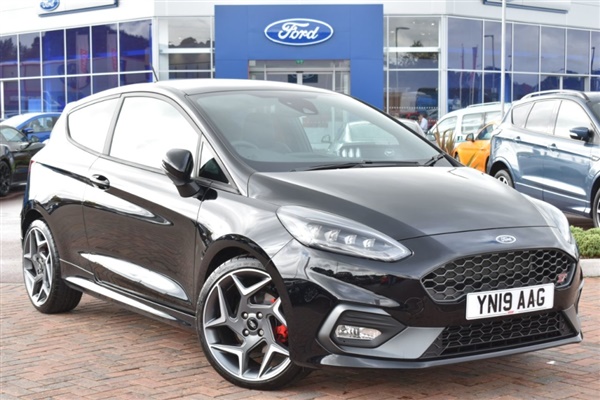 Ford Fiesta 1.5 EcoBoost ST-3 [Performance Pack] 3dr