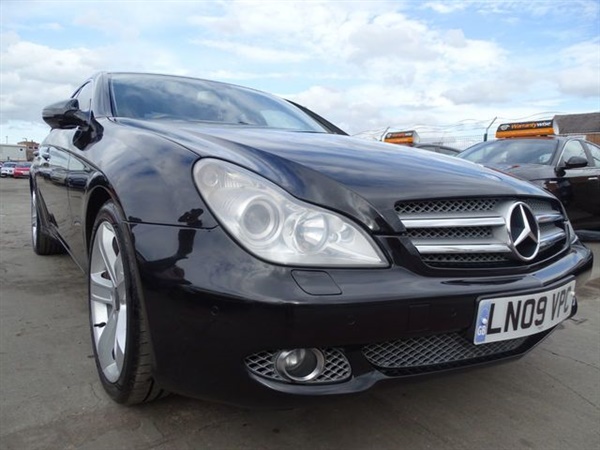 Mercedes-Benz CLS 3.0 CLS320 CDI 4d AUTO 222 BHP MASSIVE