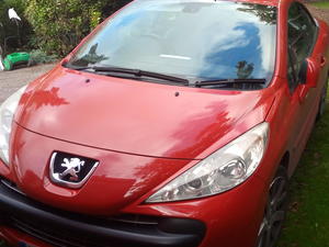 Peugeot 207cc  convertible electric solid roof in