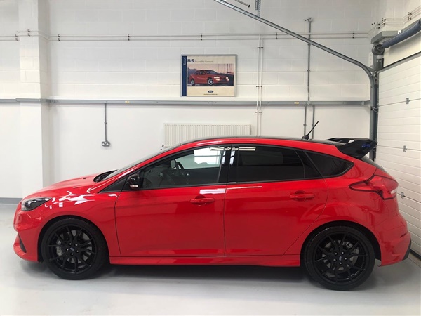 Ford Focus 2.3 EcoBoost Red Edition 5dr