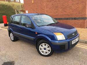 Ford Fusion 1.4 Petrol Style Climate Blue  in Hove |