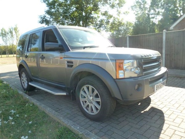 Land Rover Discovery 2.7 3 TDV6 SE 5d AUTO HPI CLEAR