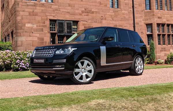 Land Rover Range Rover 4.4 SDV8 AUTOBIOGRAPHY Huge Spec, One