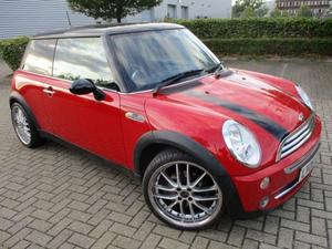 Mini Hatch One  in St. Albans | Friday-Ad