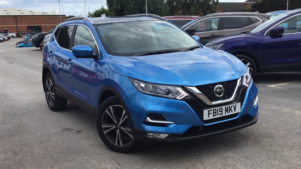 Nissan Qashqai 1.5 dCi [115] N-Connecta 5dr DCT [Glass Roof