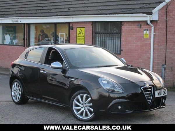 Alfa Romeo Giulietta 1.6 JTDM-2 VELOCE (BLUETOOTH+£30 ROAD