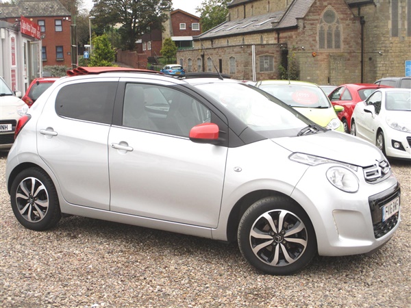 Citroen C1 1.2 PureTech Flair 5dr SMALL CAR-MASSIVE SPEC!!