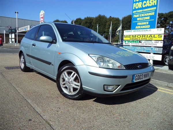 Ford Focus 1.6 i 16v Zetec 3dr Auto