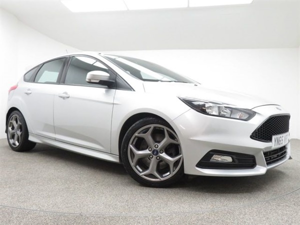 Ford Focus 2.0 ST-2 TDCI 5d 183 BHP