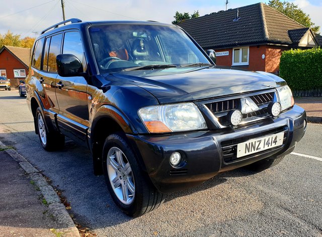 Mitsubishi Shogun 3.2 did auto very good condition