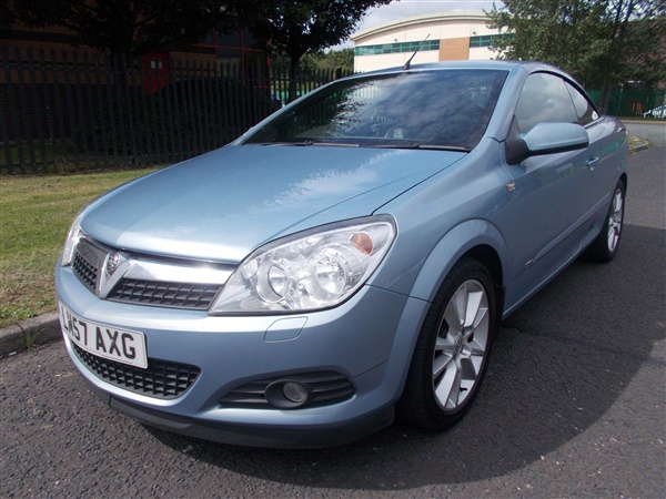 Vauxhall Astra 1.9 CDTi Design Twin Top 2dr