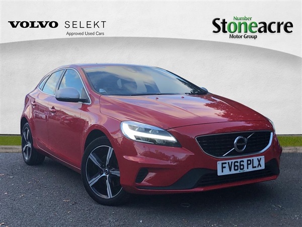 Volvo V T2 R-Design Hatchback 5dr Petrol (s/s) (122