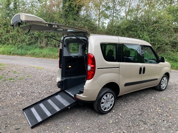 Fiat Doblo V MyLife 5dr WHEELCHAIR ACCESSIBLE VEHICLE