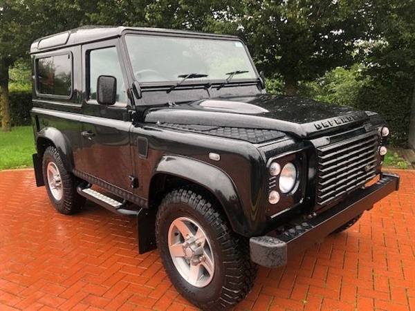 Land Rover Defender 2.2 TD XS STATION WAGON 3d 122 BHP