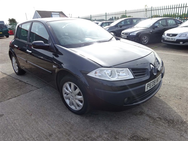 Renault Megane 1.6 VVT Dynamique Proactive 5dr Auto