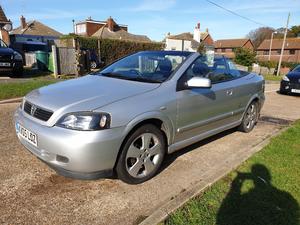Vauxhall Astra  in Peacehaven | Friday-Ad