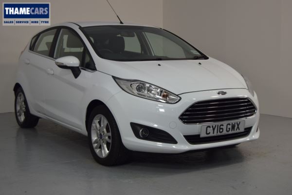 Ford Fiesta 1.0 EcoBoost Zetec 5dr Powershift with 30 road
