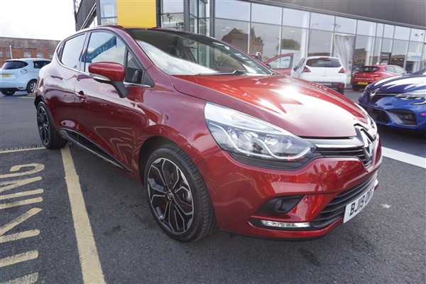 Renault Clio 0.9 TCe Iconic Hatchback 5dr Petrol (s/s) (75