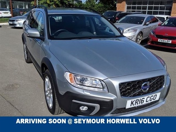 Volvo XC D5 SE LUX AWD 5d AUTO 220 BHP