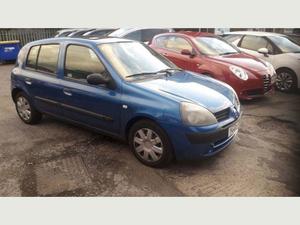 Renault Clio  in Cleckheaton | Friday-Ad