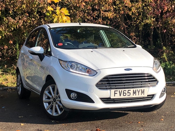 Ford Fiesta 1.0 ECOBOOST TITANIUM 5DR