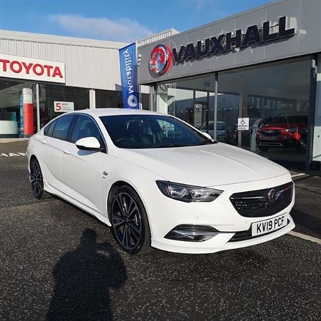 Vauxhall Insignia 2.0 Turbo D Sri Vx-Line Nav 5Dr