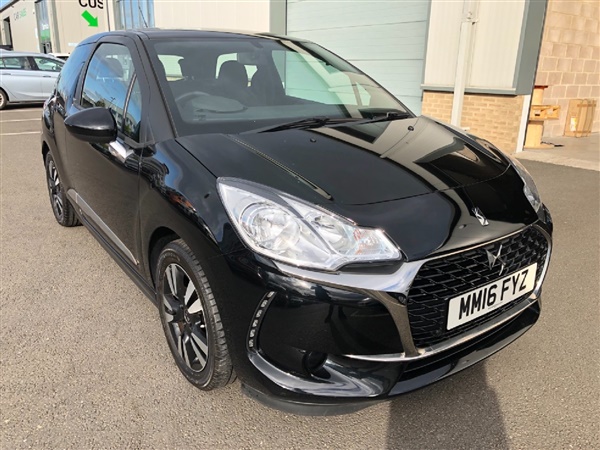 Ds Ds 3 1.2 PURETECH 82BHP CHIC 3DR AIR CON BLUETOOTH