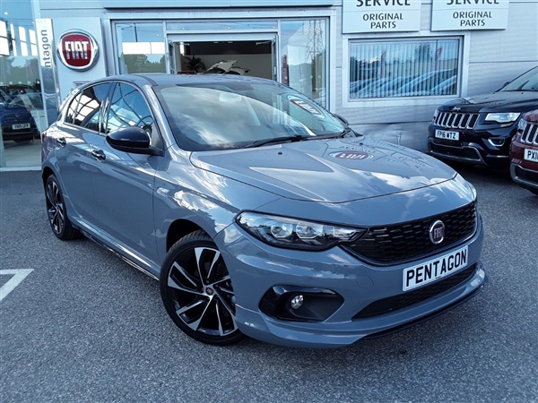 Fiat Tipo 1.4 SPORT 5DR