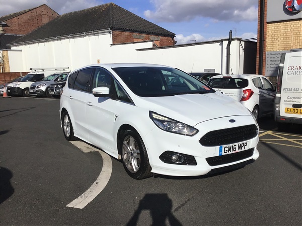 Ford S-Max Titanium Sport 2.0 TDCi (210ps) with SEVEN SEATS