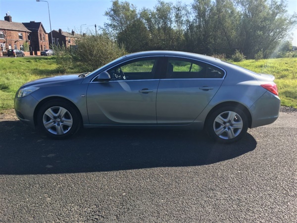 Vauxhall Insignia 1.8 I 16V EXCLUSIVE 5DR HB