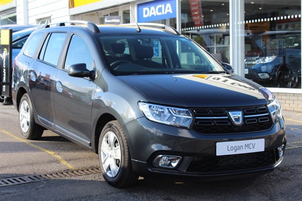 Dacia Logan 1.0 SCe Essential 5dr Manual