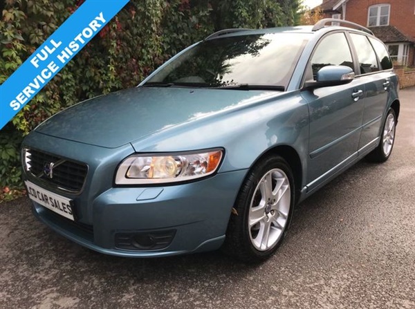 Volvo V PETROL SE - ONE OWNER FROM NEW - FULL SERVICE