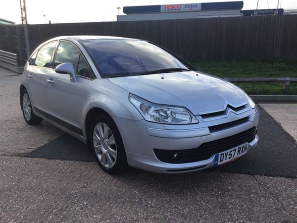 Citroen C4 2.0 EXCLUSIVE 16V 5d AUTO 139 BHP