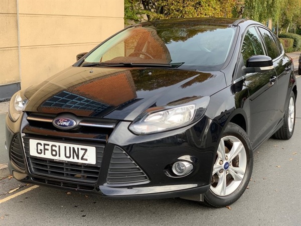 Ford Focus 1.6 ZETEC 5d 124 BHP