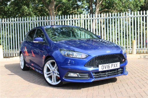 Ford Focus ST-BHP] [Touchscreen Navigation] [Heated