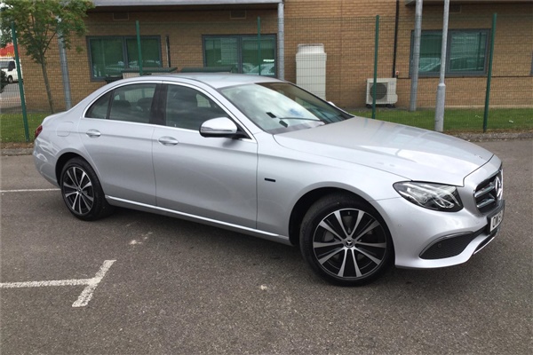 Mercedes-Benz E Class E300de SE 4dr 9G-Tronic Saloon