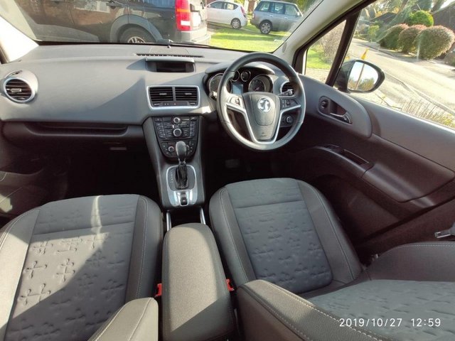 Only  Miles - Vauxhall Meriva 1.7 CDTi 16v SE 5dr Auto