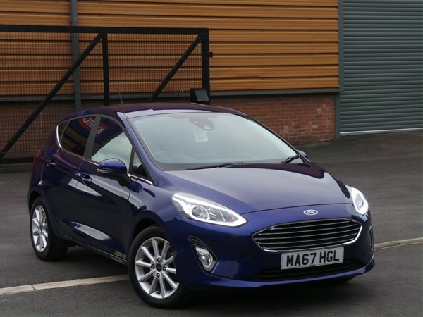 Ford Fiesta 1.0 ECOBOOST TITANIUM 5DR