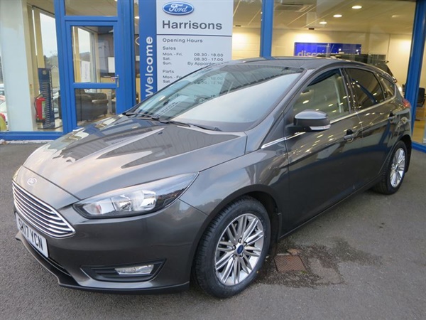 Ford Focus Zetec Edition 1.0 Ecoboost 100PS - Cruise Control